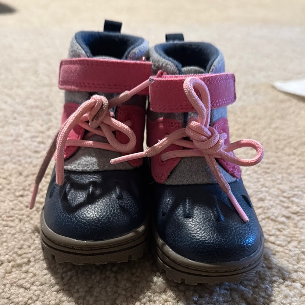 Carter’s baby snow boots